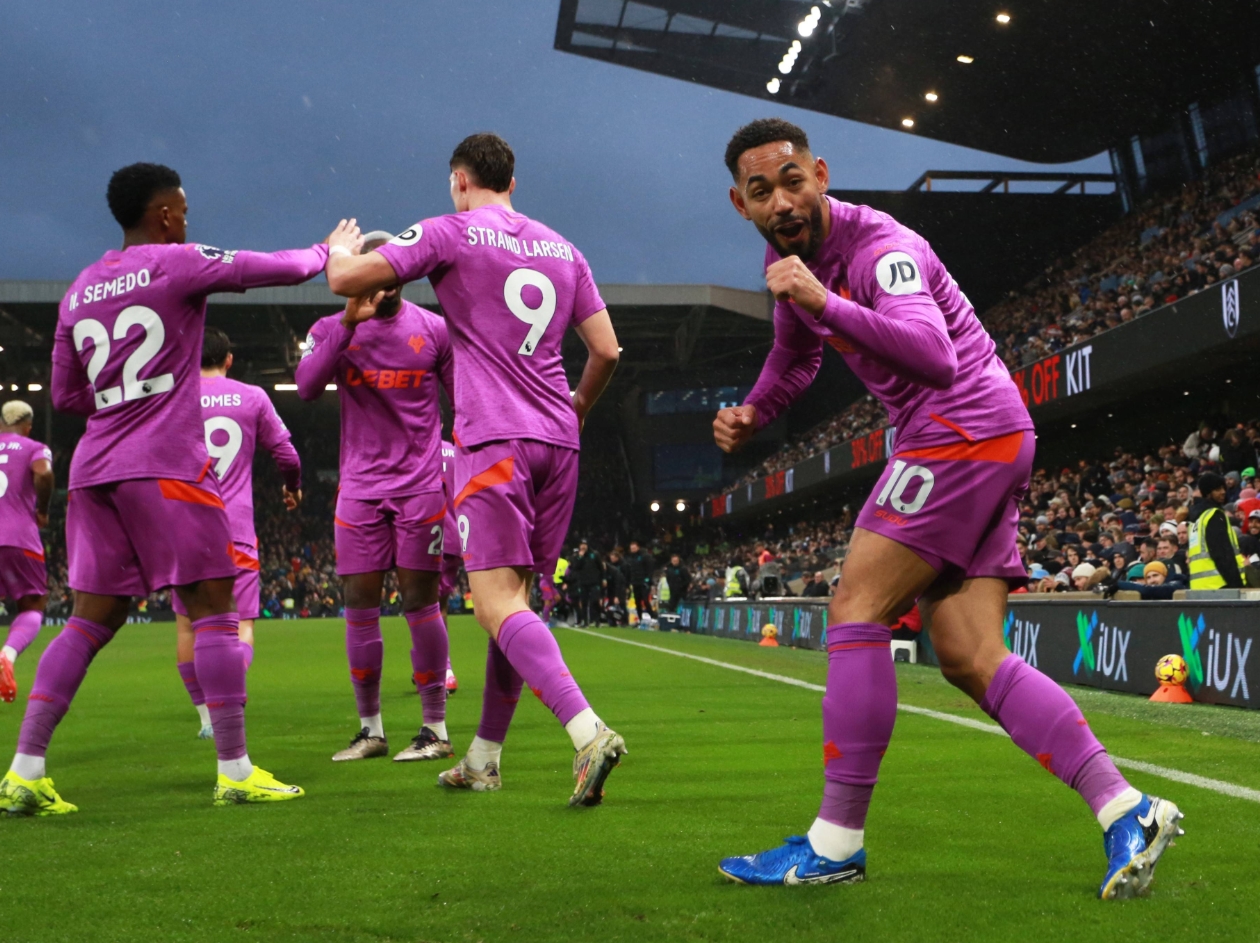 Liverpool vs. Newcastle Predikce Sázka Dmitrije Gradilenka