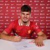 Rio Ngumoa: Liverpool podepsal smlouvu s nejmladším autorem gólu v historii klubu